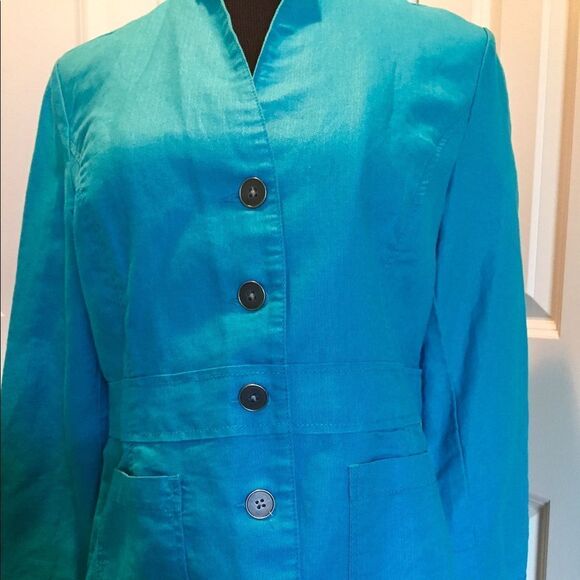 Beautiful jacket by Chico's size 1 - Picture 1 of 3
